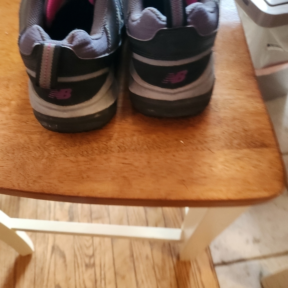 New Balance Steel Toe Shoes - Picture 5 of 6